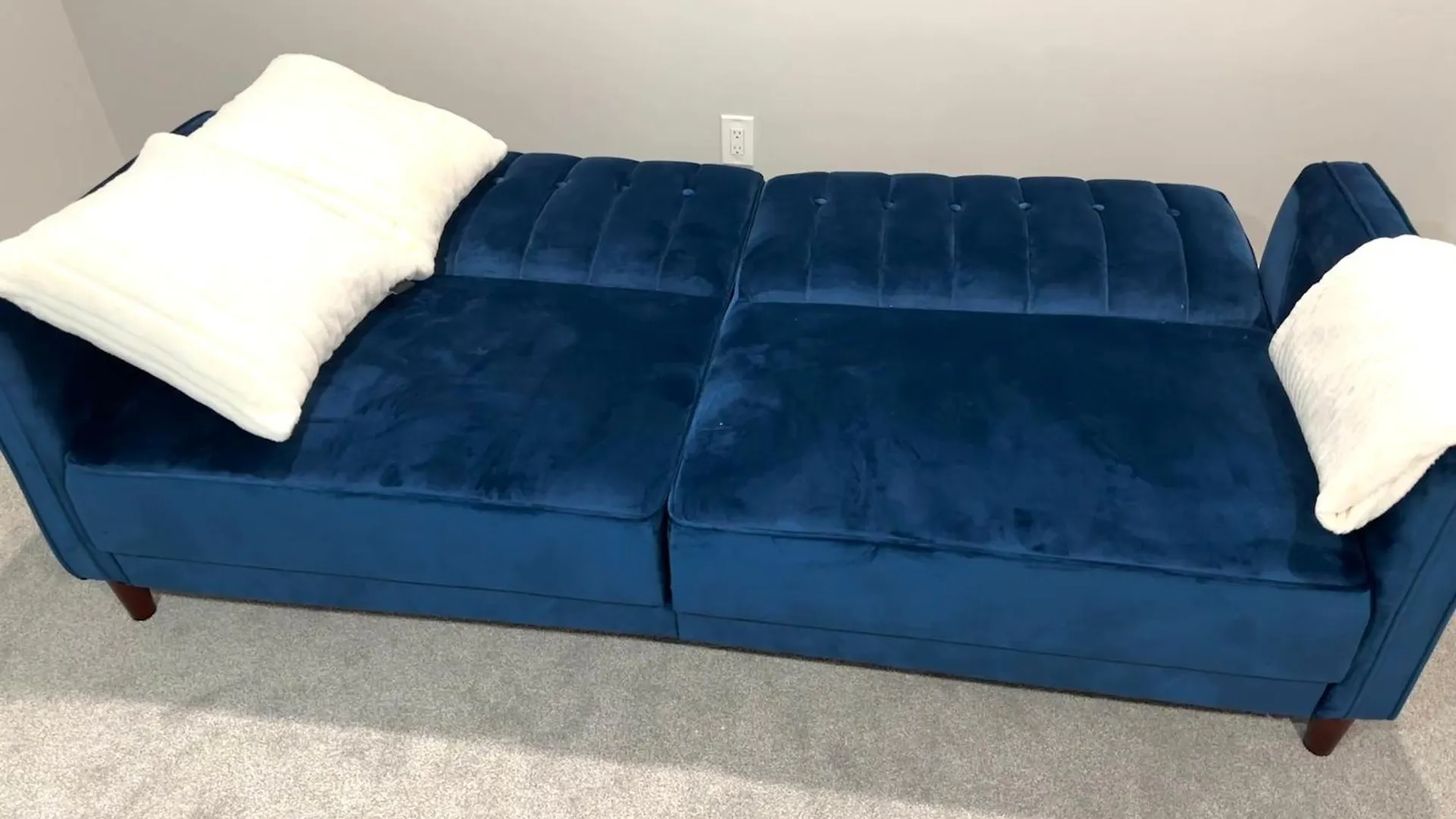 Apartment Sommie'S Place 2 Bedroom Suite Near Yyc Airport