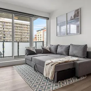Chic 1br Kensington Unit W/parking Apartment